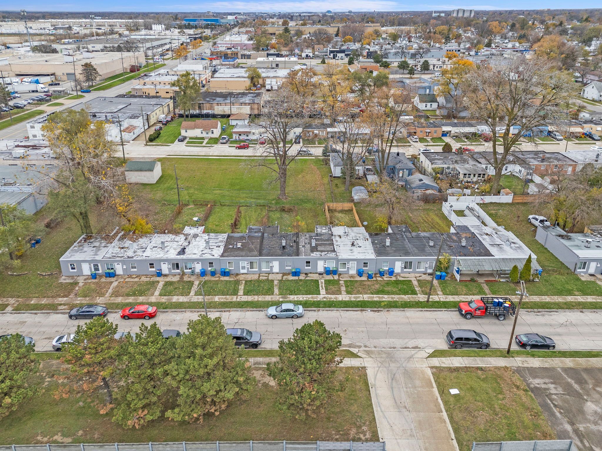 Homes for sale in Warren Macomb, MI | 6819 Ford Ave, Warren Macomb, MI 48091 | MLS# 20250026282