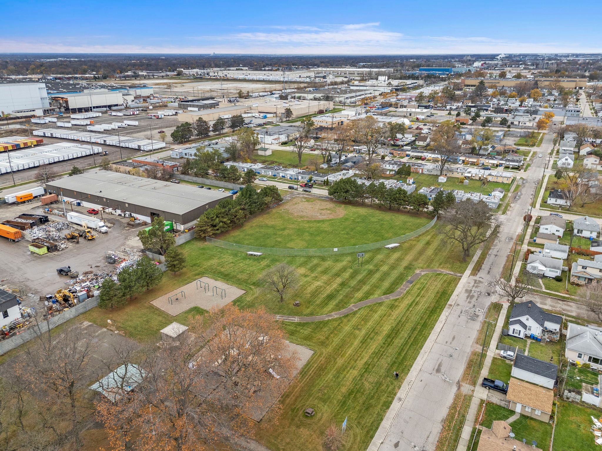 Homes for sale in Warren Macomb, MI | 6819 Ford Ave, Warren Macomb, MI 48091 | MLS# 20250026282